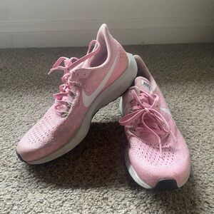 Nike zoom Pegasus running shoes